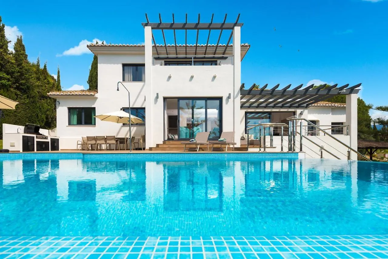 Luz De Verano Stunning Holiday Villa Malaga